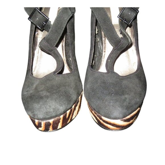 RACHEL ROY Kirstyn Black Suede T-Strap with Tiger Stripe Platform Screw Heels 7 - Picture 2 of 12